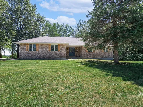 509 Weiss Rd, Saint Peters, MO 63376