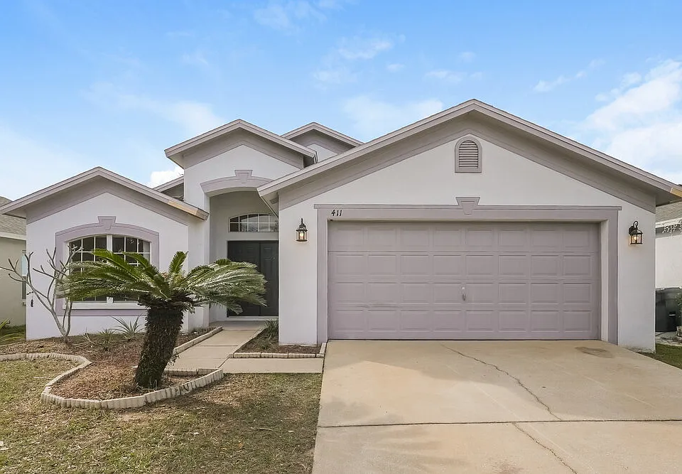 411 Sand Ridge Dr