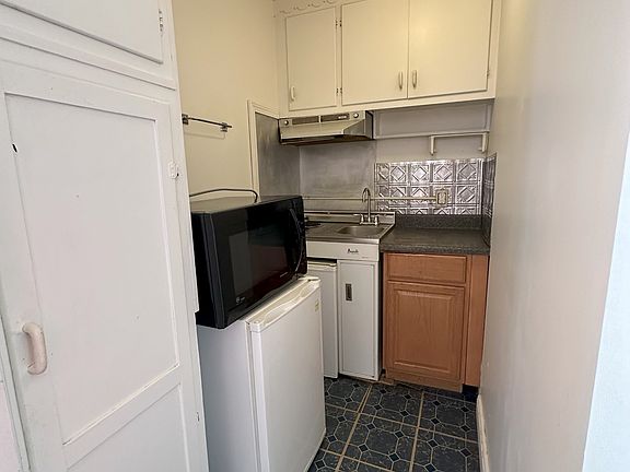 3rd image of 612 Madison Ave #11258198