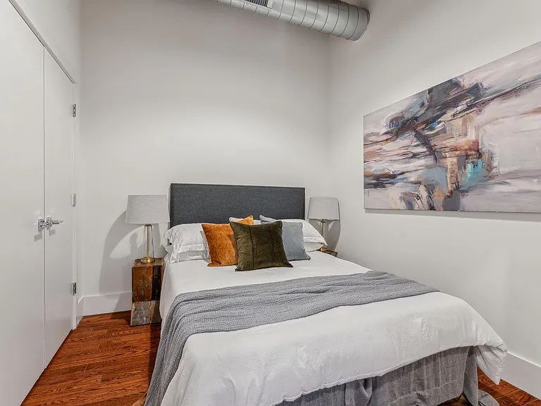 1801 N Howard St #207 — Photo 11