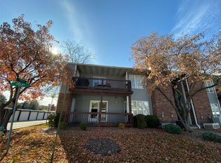 1005 King Dr #2A, Saint Charles, MO 63303
