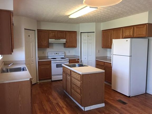 4th image of 5301 Prater Dr