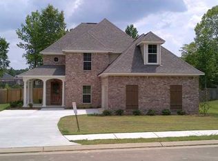 131 Hemlock Ln, Madison, MS 39110