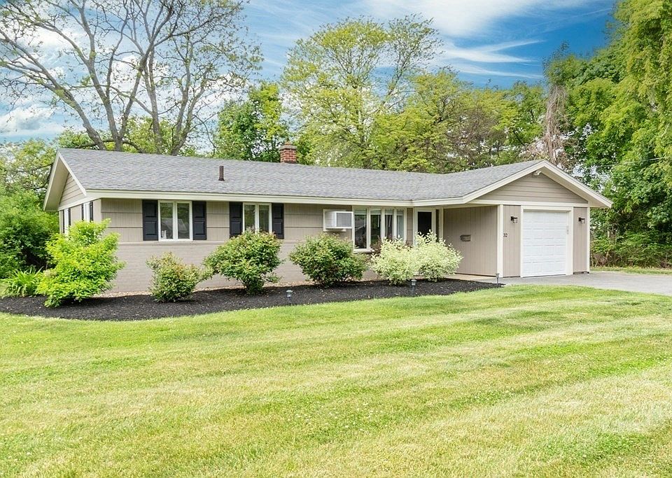 32 Massachusetts Ave, Danvers, MA 01923 Zillow