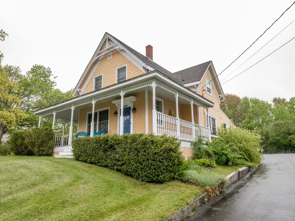 659 Old County Road, Rockland, ME 04841