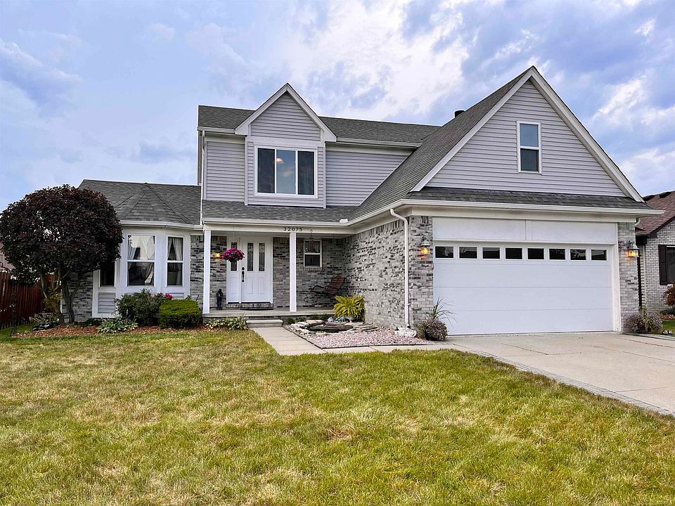 1st image of 32075 Shadywood Dr
