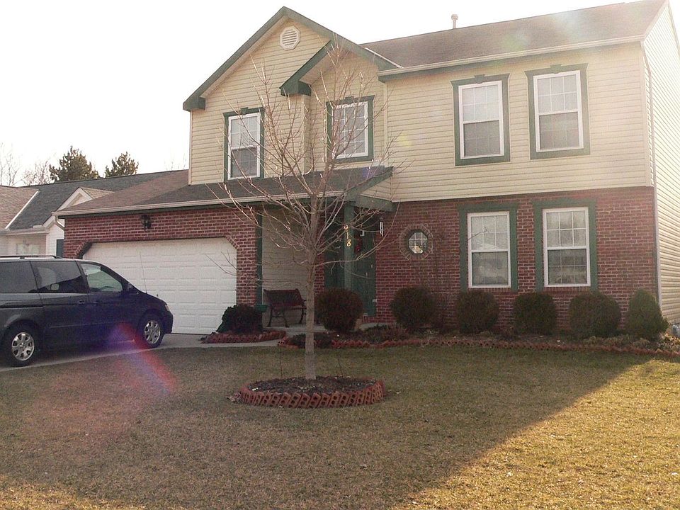 Welcome to the TV reality show "Extreme Home Makeover" neighborhood. 