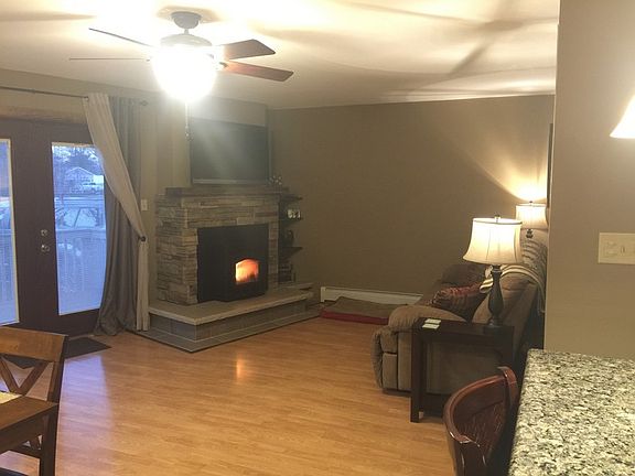 Harman Wood Pellet stove-very warm!