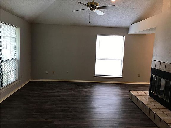 4th image of 3617 Remington Dr