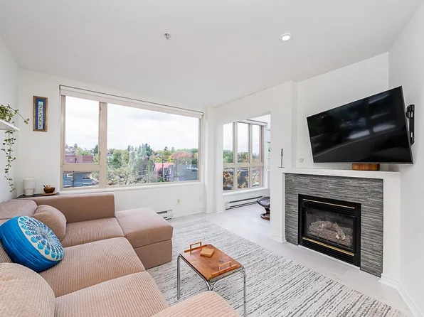 1688 E 4th Ave #409, Vancouver, BC V5N 1J8