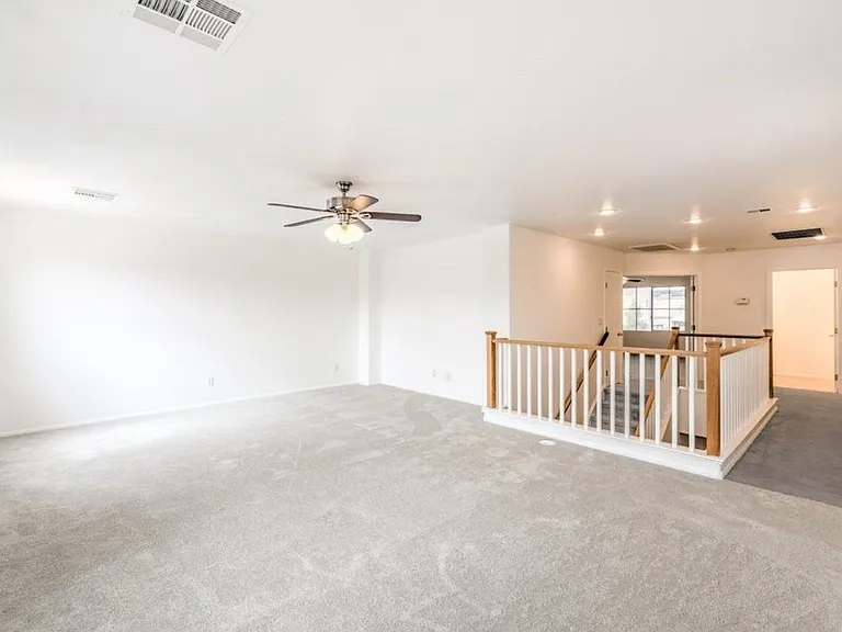 9860 Ridgehaven Ave — Photo 8