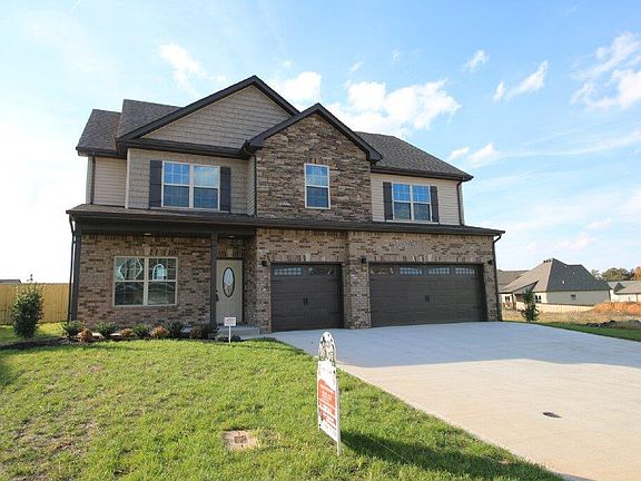 2nd image of 752 Farmington Lot 752