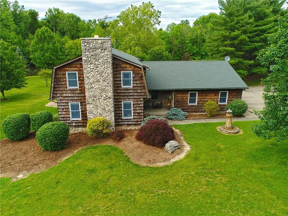 1st image of 9229 N County Road 700 E
