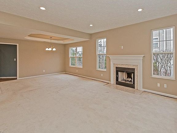 3rd image of 54 W Stonebrooke Dr #2