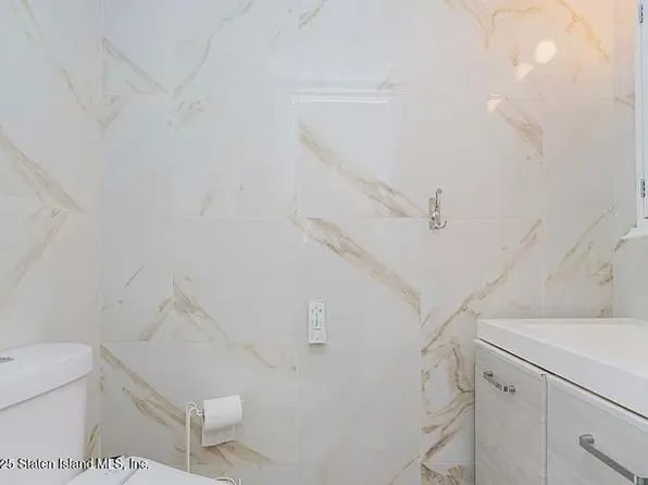 86 Tioga Street image 10 of 26