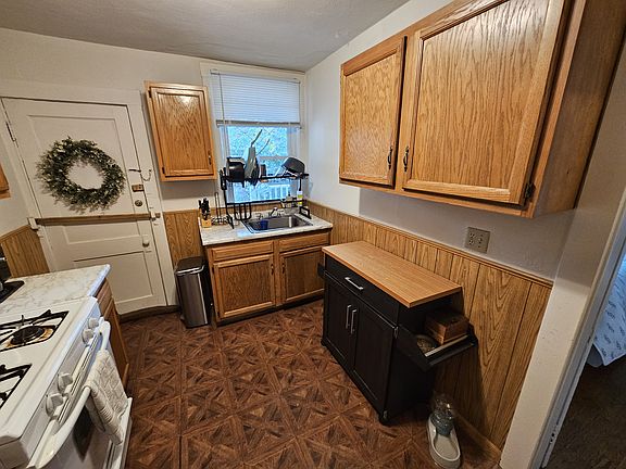 2nd image of 63 Euston Rd APT 1
