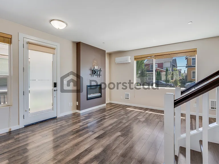 870 SW 96th Pl — Photo 6