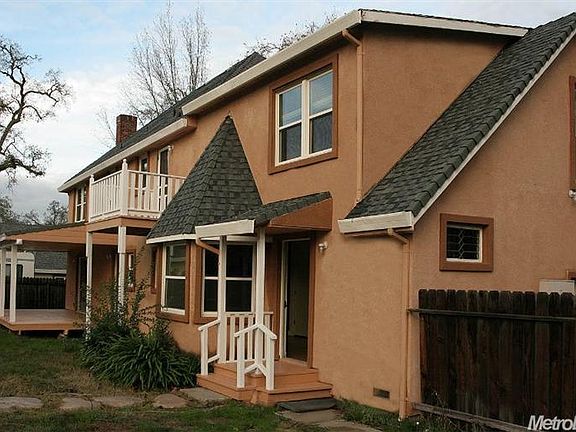 3rd image of 6025 Mariposa Ave