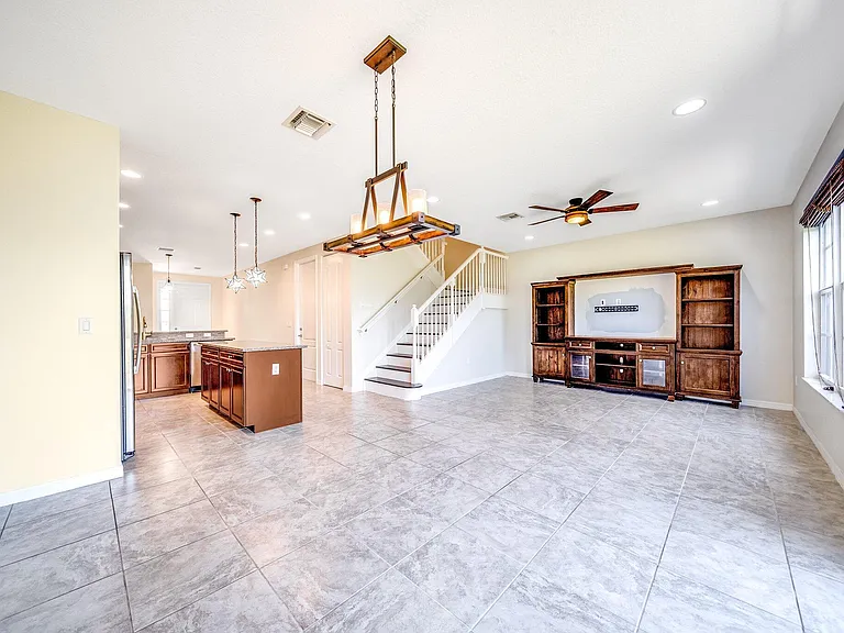 4543 Tara Cove Way — Photo 11