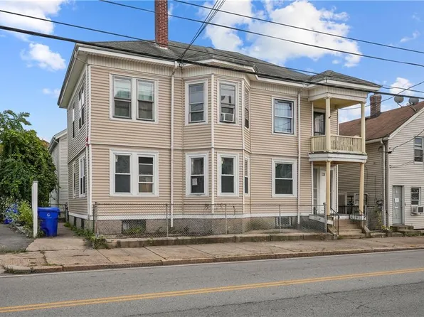 824 Main St, Pawtucket, RI 02860