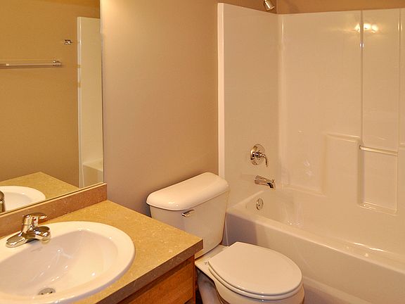 3rd image of 3650 W Plum St #House