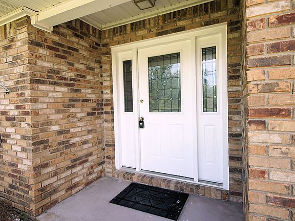 4th image of 211 Brian Cir