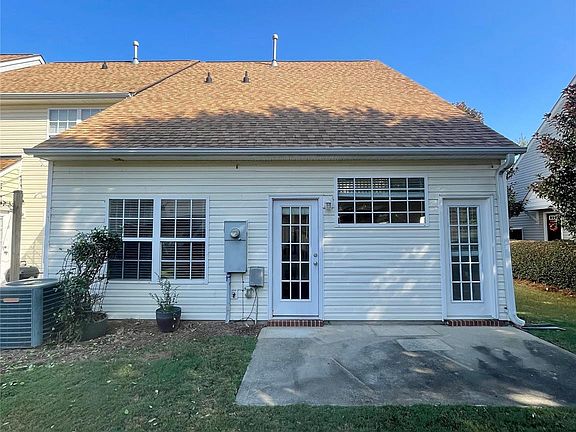 3rd image of 4829 Grier Farm Ln