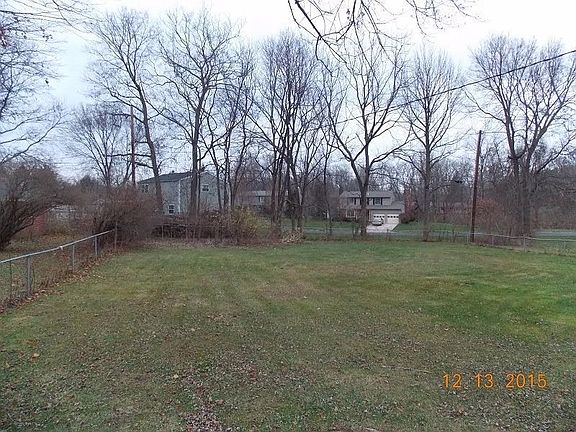 4th image of 4174 Wood Acre Dr