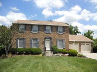 5830 Valleyway Ct, Cincinnati, OH 45247