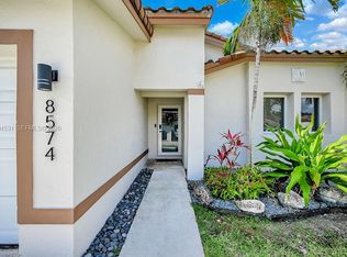 8574 SW 211th Ter, Cutler Bay, FL 33189