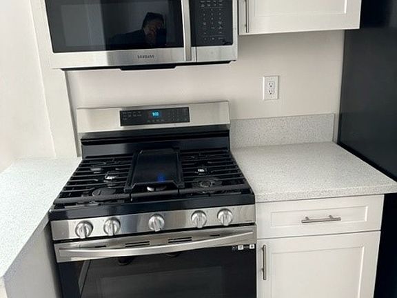 2nd image of 3126 Nimitz Blvd #3139