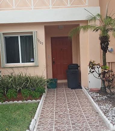 2nd image of 20865 NW 1st St