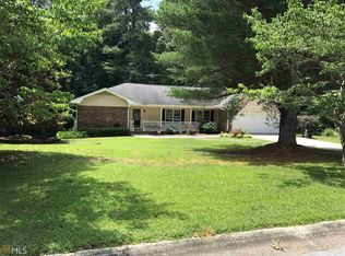 260 Thornton Dr, Fayetteville, GA 30214