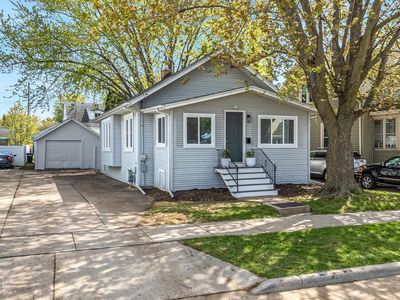821 W 6th Ave, Oshkosh, WI, 54902