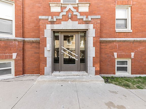 5th image of 7953 S Wolcott Ave APT 1A