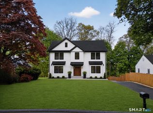115 Ridge Park Ave, Stamford, CT 06905