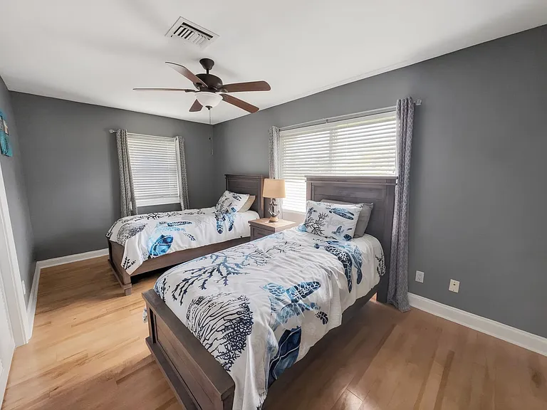 283 Forest Hills Blvd — Photo 29