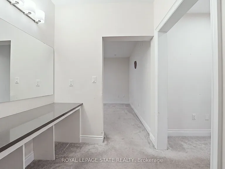 1192 Stag Holw #UPPER — Photo 34