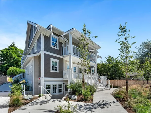 1224 Richardson St #102-C, Victoria, BC V8V 3E1