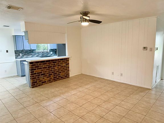 2nd image of 7015 Pyron Way