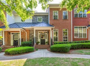 5444 Glenridge Vw, Atlanta, GA 30319