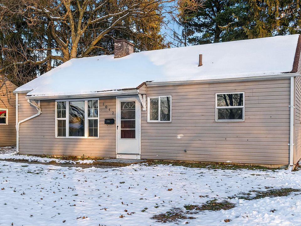 1st image of 1042 S Hampton Rd