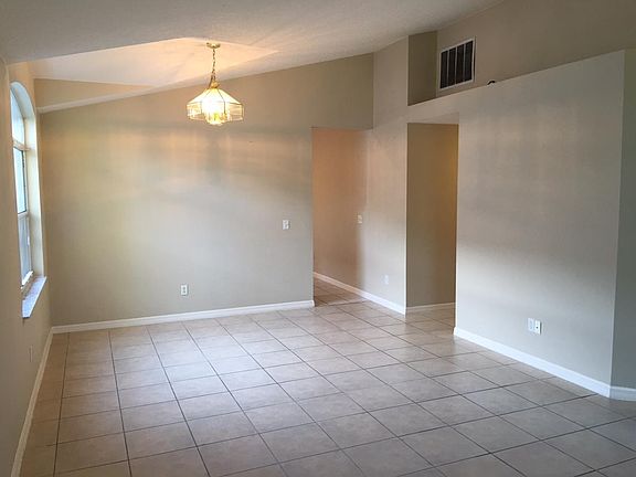 3rd image of 6628 Winder Lynne Ln
