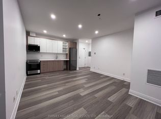 409 College St #6, Toronto, ON M5T 1T1