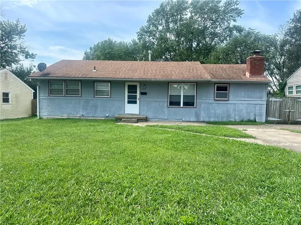406 Baldwin St, Belton, MO 64012