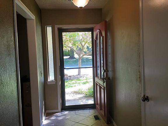 Beautiful Front Yard view