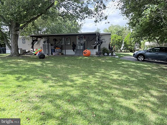 2nd image of 339 Oklahoma Ave