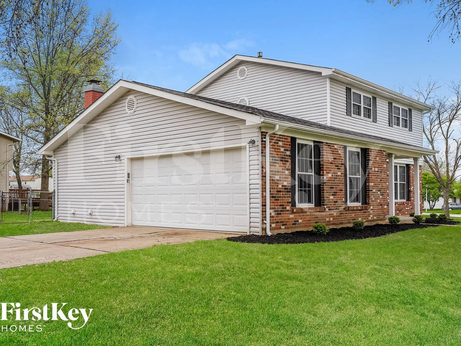 3 bed, 2.5 bath, 2774 sqft, $2,845 — Photo 2