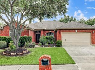 3015 Rolling Fog Dr, Friendswood, TX 77546