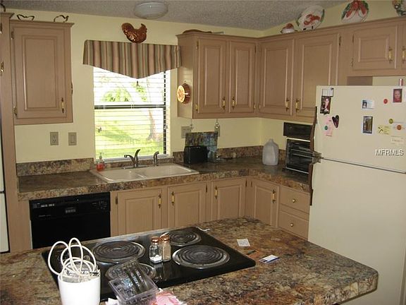 4th image of 2618 Fiddlewood Ct #871